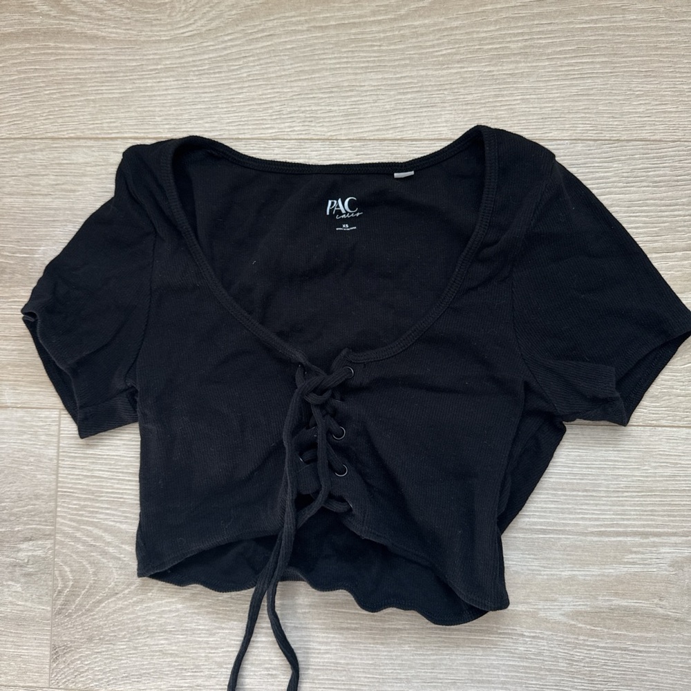 PacSun Black Lace-Up Crop Top